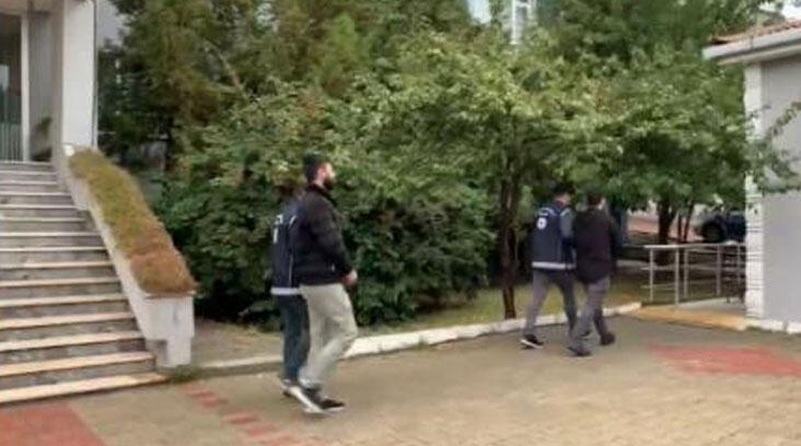 Tekirdağ'da 12 kaçak göçmen yakalandı, aracılık eden 2 kişi tutuklandı 